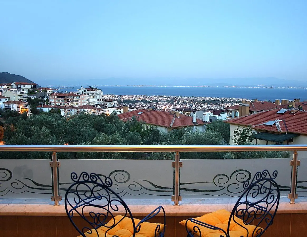 Linda'S Apart Otel Altınoluk